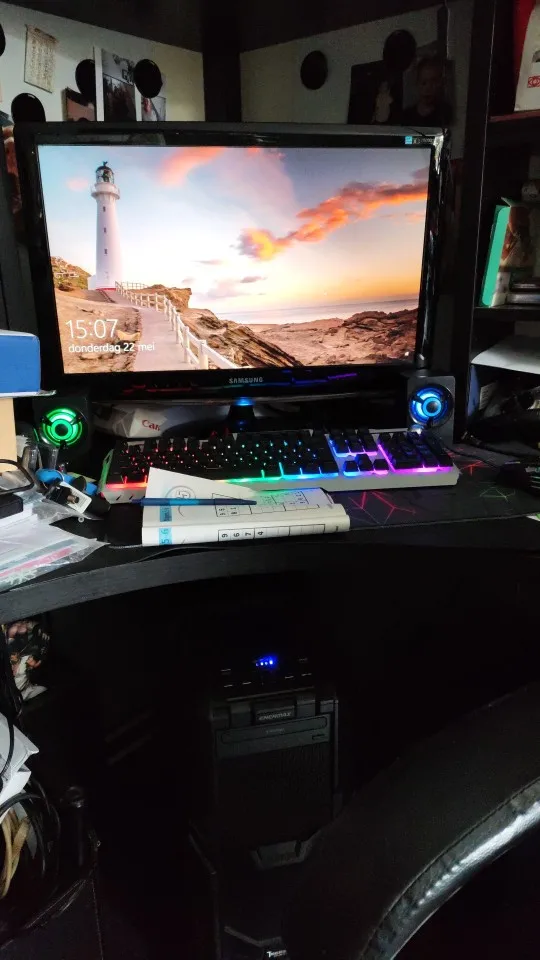 Upgrade HIFI 3D Stereo Speakers With LED Light photo review