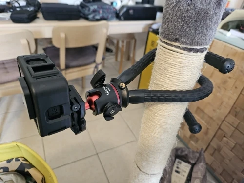 VIJIM Ulanzi MT-33 Flexible Octopus Tripod for Phone photo review