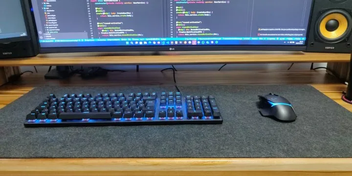 Large Size Wool Felt Mouse Pad Office Computer photo review