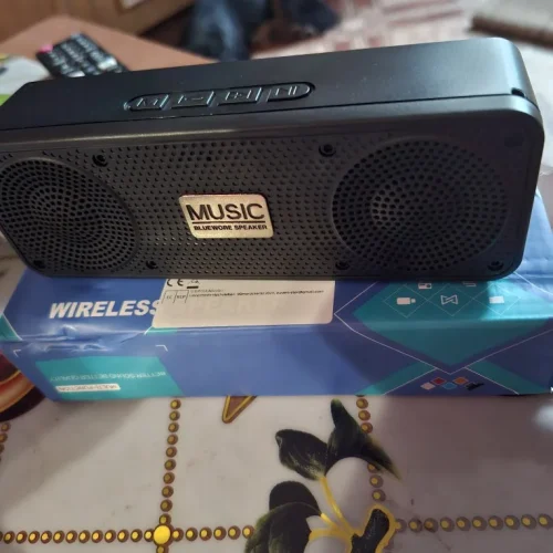 S18 Wireless Creative Bluetooth Smart Speaker Mobile Phone photo review