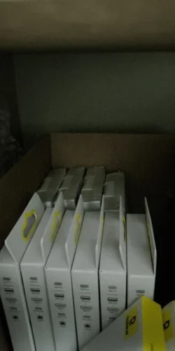 8-IN-1 USB HUB With Disk Storage Function PD100W photo review