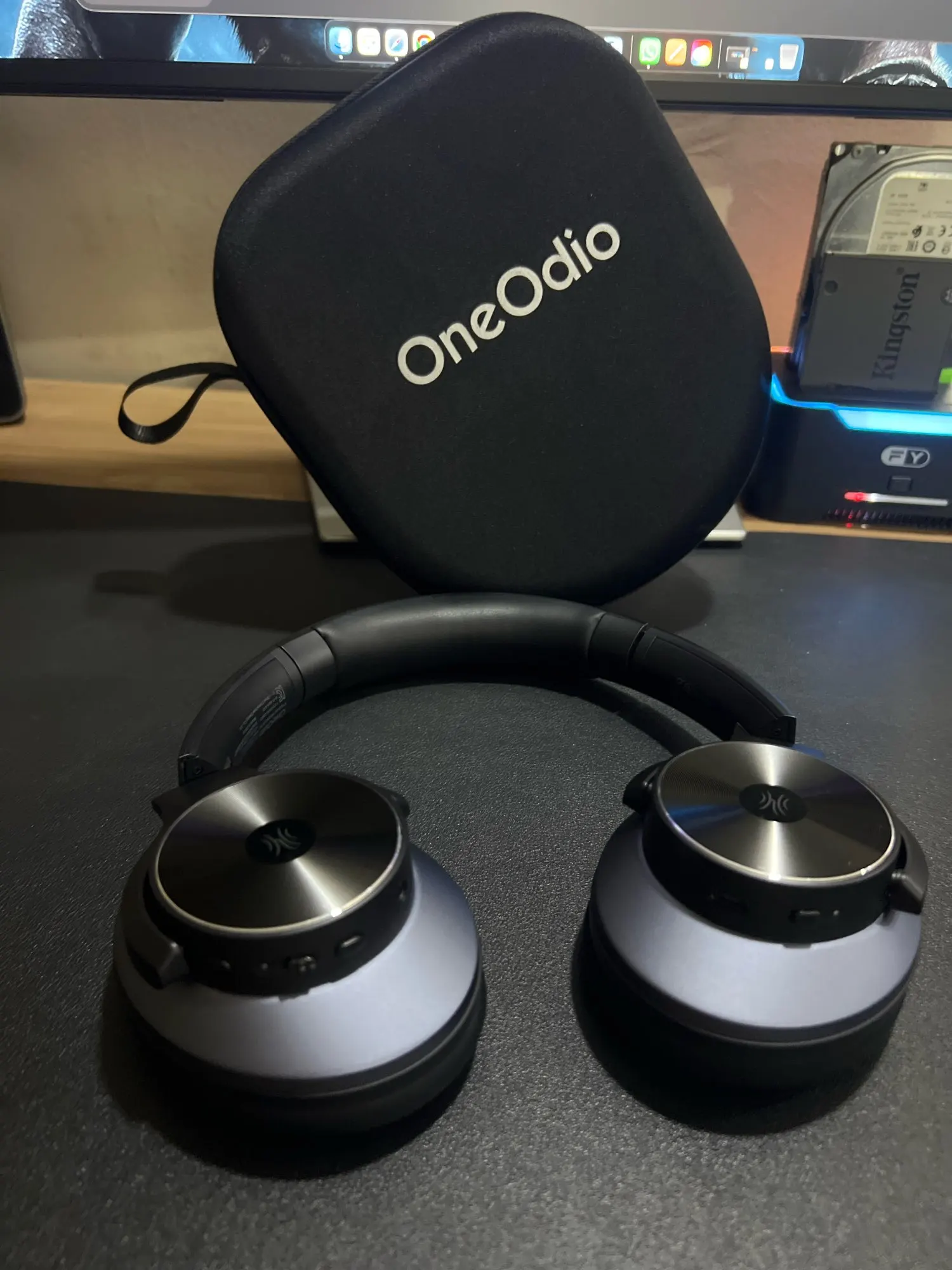 Oneodio A10 Bluetooth 5.4 Headphones Hybrid Active Noise photo review