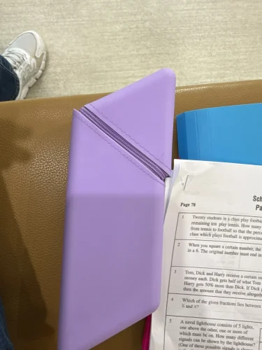 Foldable Silicone Pen Holder-Large Capacity Expandable Pencil Cup photo review