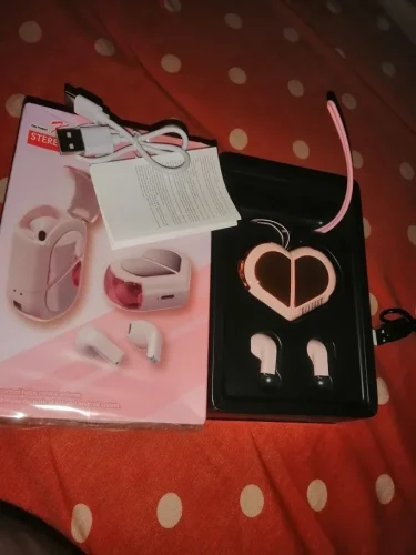 Heart-shaped Rotatable Wireless Bluetooth Earphones Stereo Sound Headphones photo review