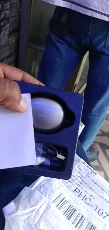 100% Original Lenovo LP5 Pro Wireless Bluetooth 5.4 photo review