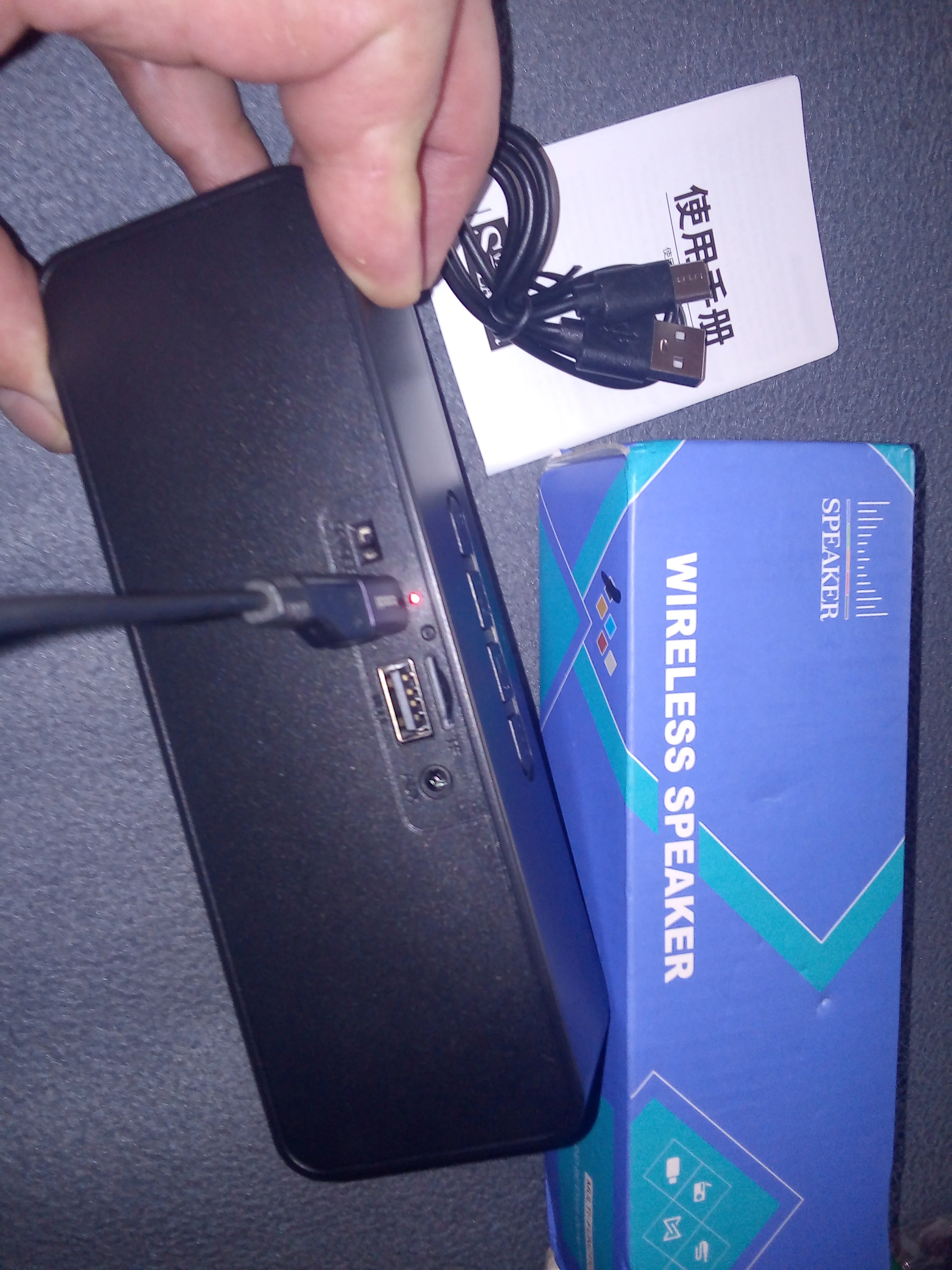 S18 Wireless Creative Bluetooth Smart Speaker Mobile Phone photo review