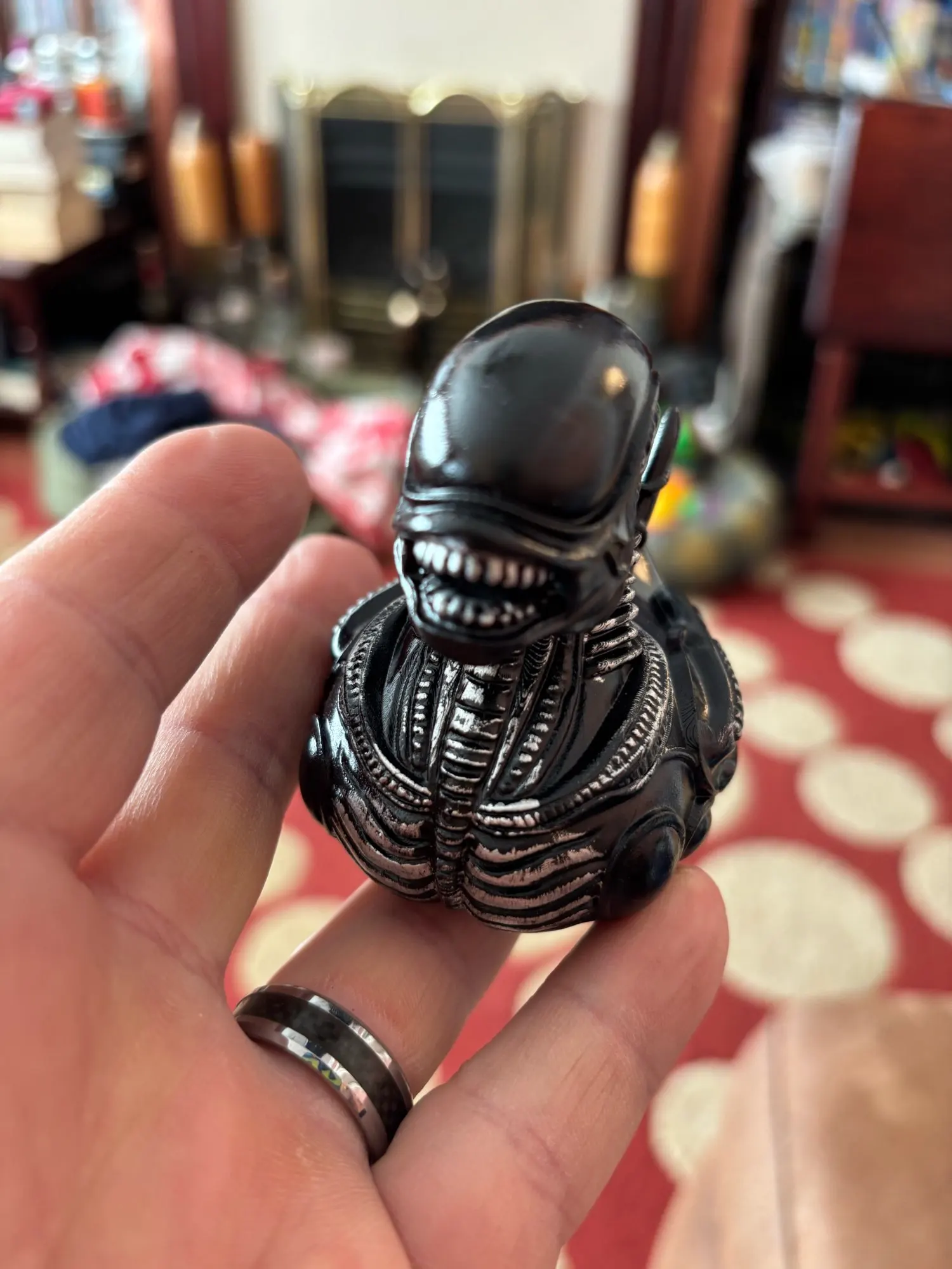 Alien Duck Resin Statue，Evil Alien Duck Ornament ，Resin photo review