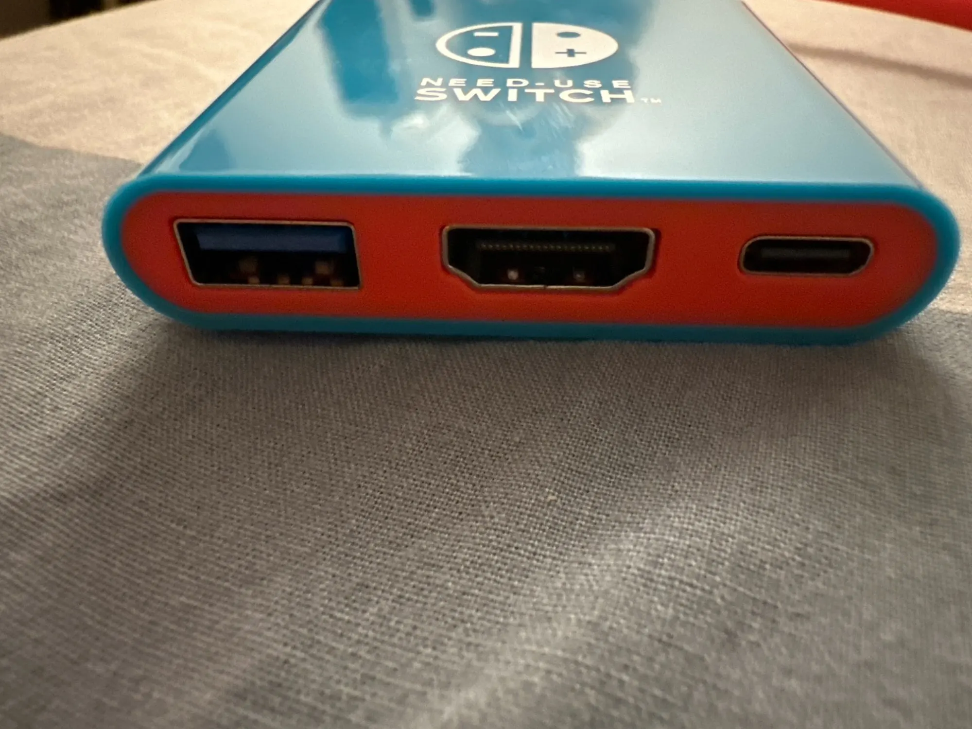 Portable Game Docking Station TYPE-C Hub with HDMI photo review