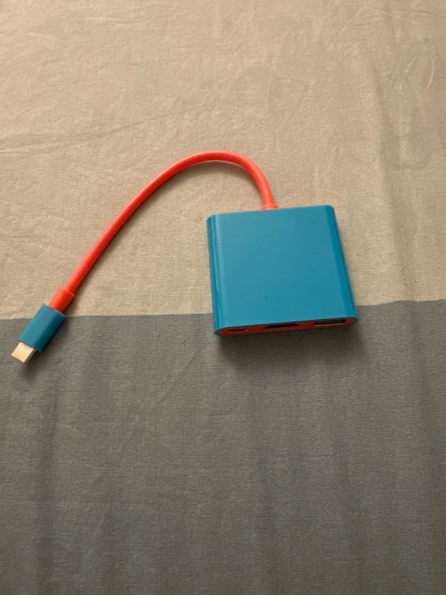 Portable Game Docking Station TYPE-C Hub with HDMI photo review