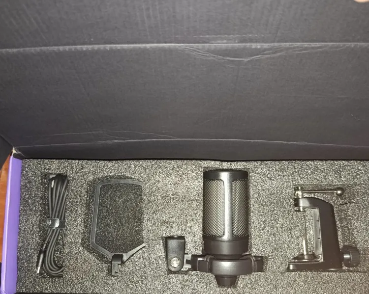 FIFINE USB Gaming Microphone Kit for PC,PS4/5 Condenser photo review