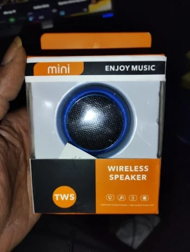 Wireless Bluetooth Speaker Portable Small Steel Gun Metal photo review