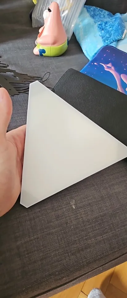 Super Thin LED Triangle Lamps Indoor RGB Quantum photo review