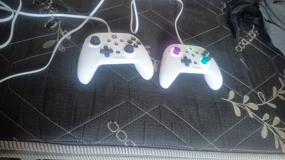 New Lenovo S02 Wireless Controller Bluetooth Gamepad for photo review