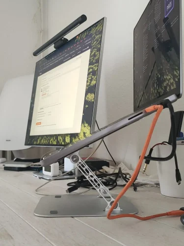 Phone Tablet Stand Adjustable Aluminum Alloy laptop Tablet photo review