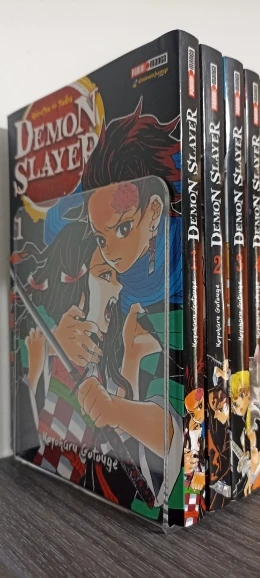 1/2pcs Clear Acrylic Bookends, Durable Transparent Bookshelf Partition photo review