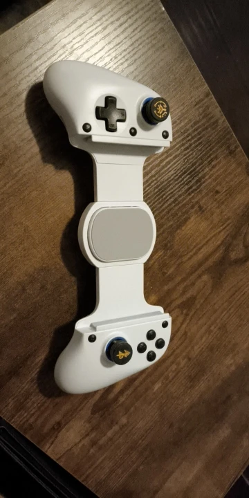 BSP-D11 Stretching Wireless Game Controller For SWITCH/Android/Apple IOS photo review