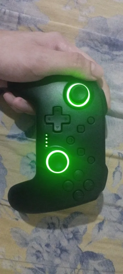 Dinofire Wireless Bluetooth RGB Controller for Nintendo Switch/Switch photo review