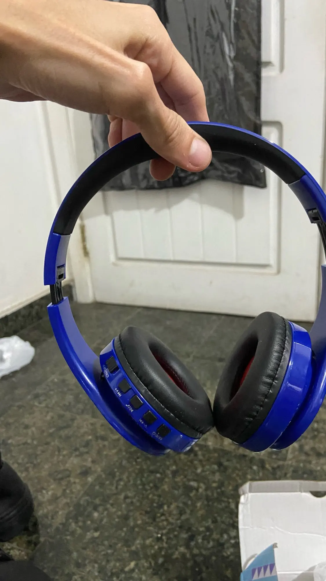 NEW Flash Light Cute Cat Ear Headphones Wireless photo review