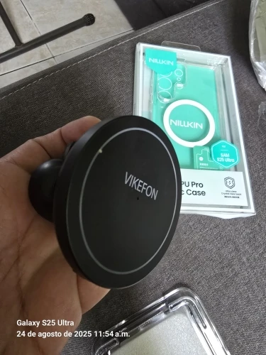 VIKEFON 30W Magnetic Car Wireless Charger For iPhone photo review