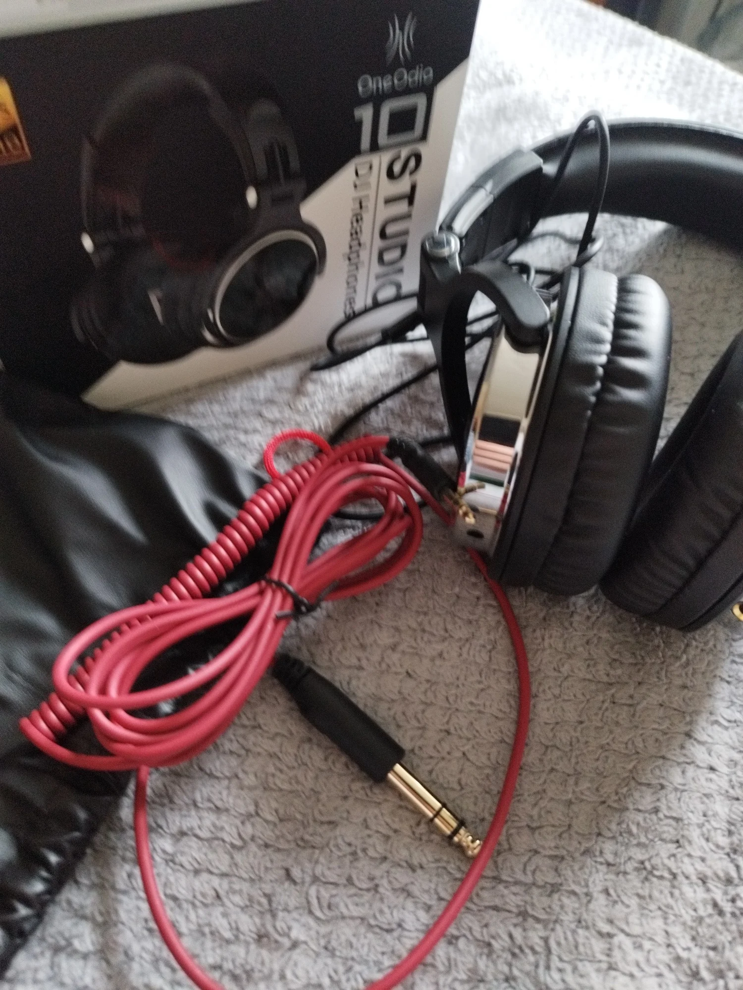 Oneodio Over Ear Headphones Hifi Studio DJ Headphone photo review