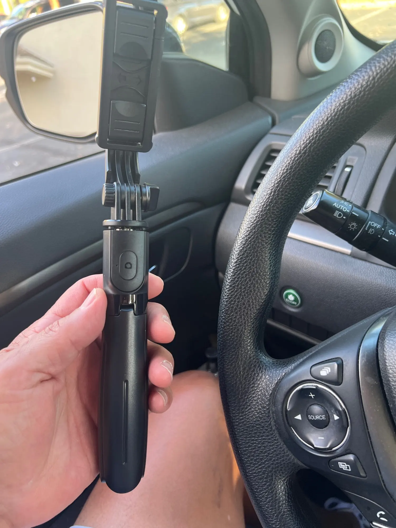 Selfie Stick Tripod for Cell Phone, Mobile Stand photo review