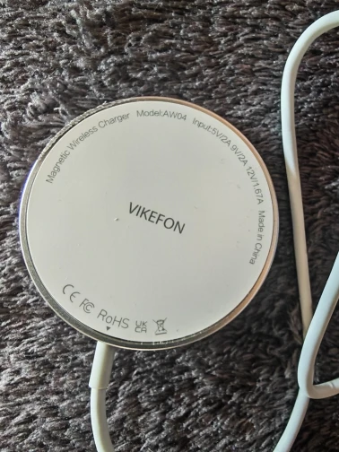 VIKEFON 30W Magnetic Wireless Charger PD Type C photo review