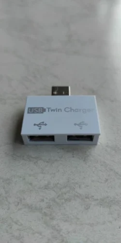 USB To 2 Ports Charger Hub Adapter 1 photo review
