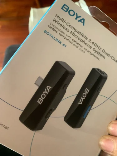 BOYA BOYALINK A Wireless Lavalier Microphone for iPhone photo review