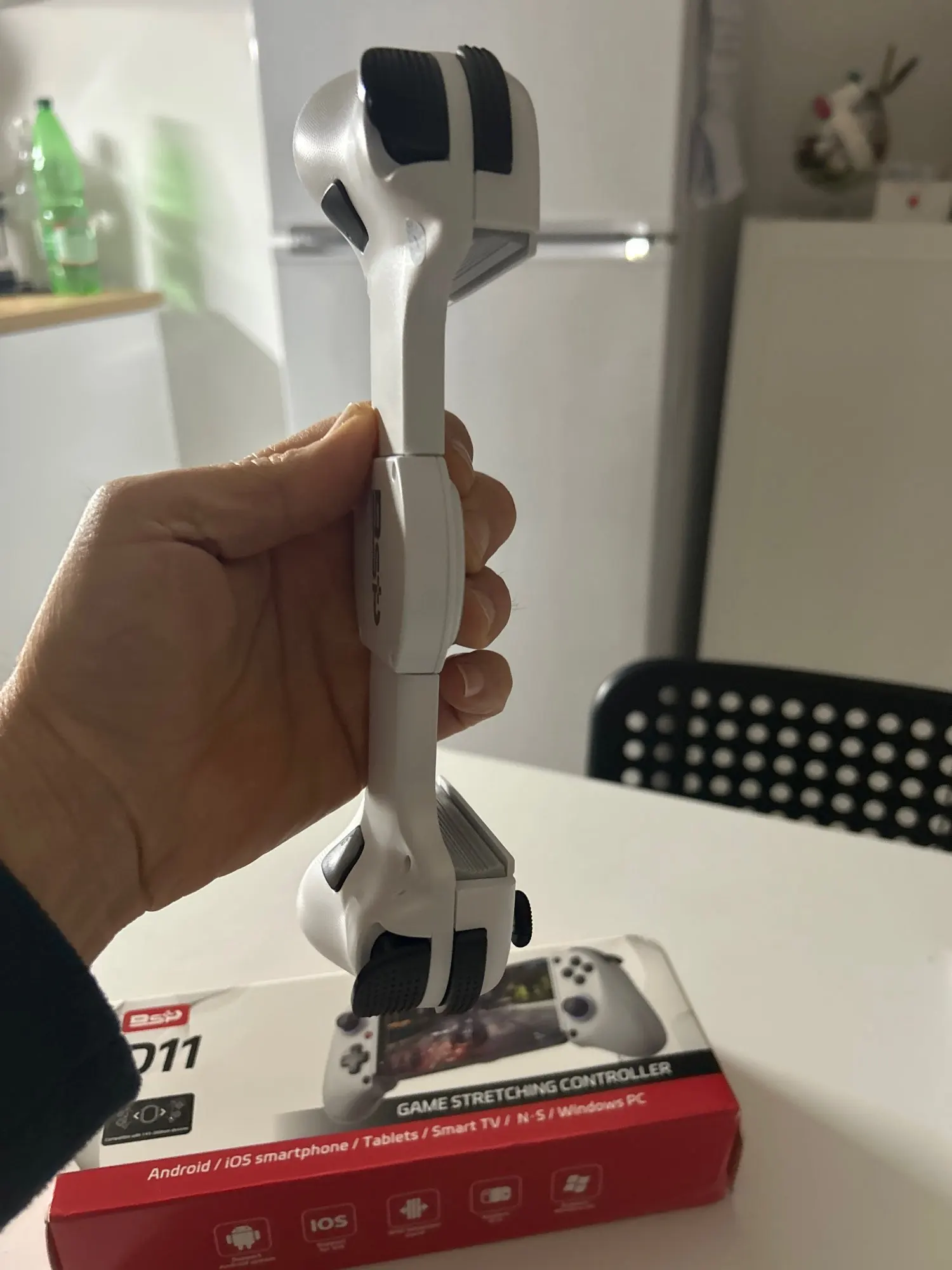 BSP-D11 Stretching Wireless Game Controller For SWITCH/Android/Apple IOS photo review