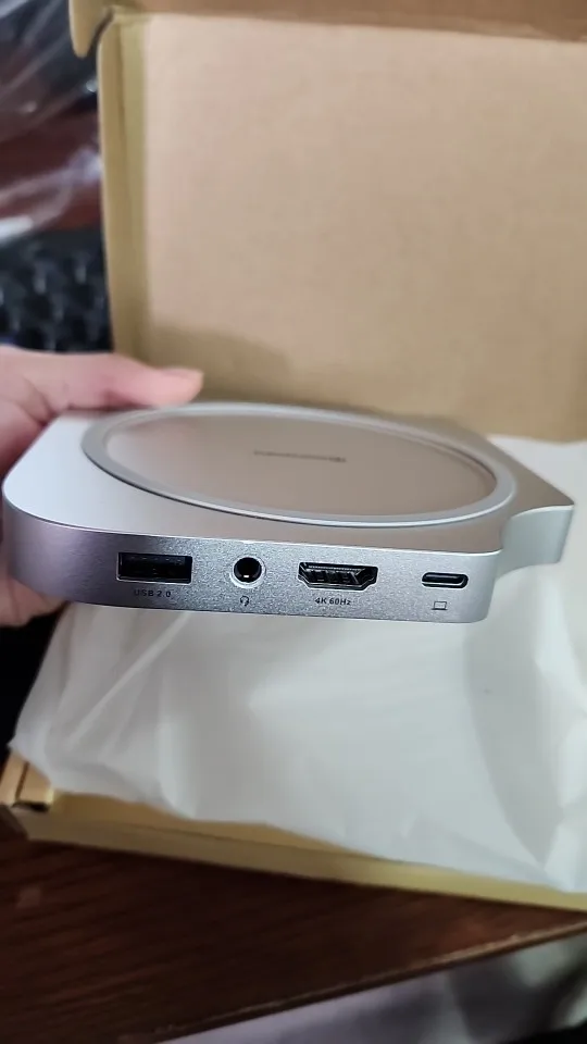 Minisopuru Mac Mini M4 Hub Dock Stand With photo review