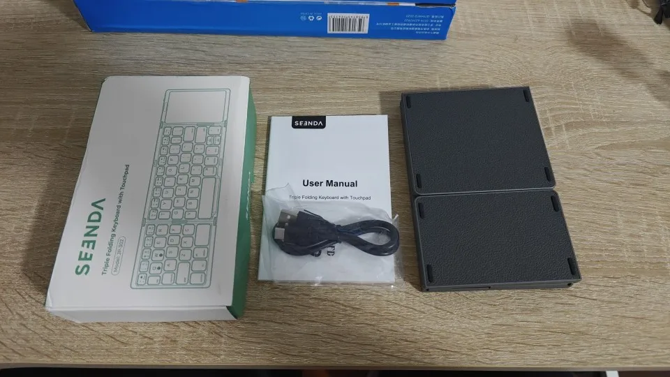 Seenda Foldable Wireless Bluetooth Keyboard Rechargeable Folding Portable photo review