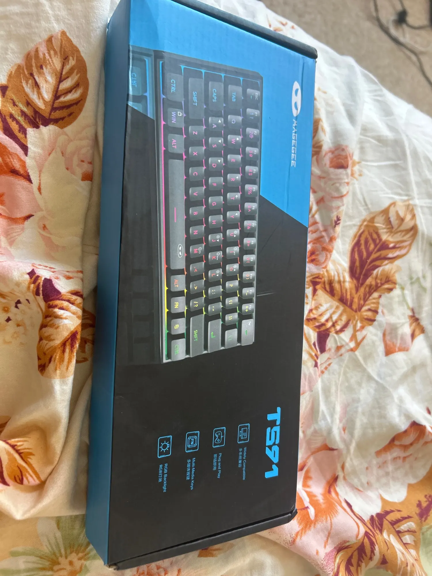 MageGee Mini 60% Gaming Keyboard, RGB Backlit 61 photo review
