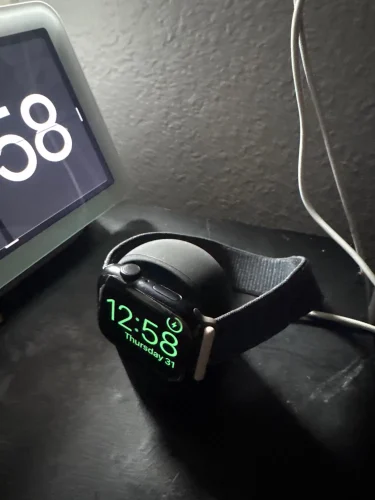 65W Wireless Charger Stand Pad For iPhone 15 photo review