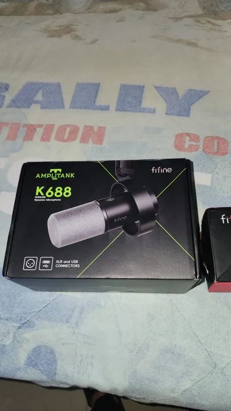 FIFINE Dynamic USB/XLR Microphone with Gain Knob/Touch-mute/Headphone Jack,Recording photo review