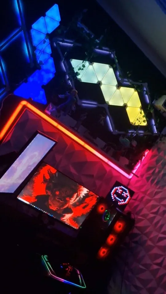 Super Thin LED Triangle Lamps Indoor RGB Quantum photo review