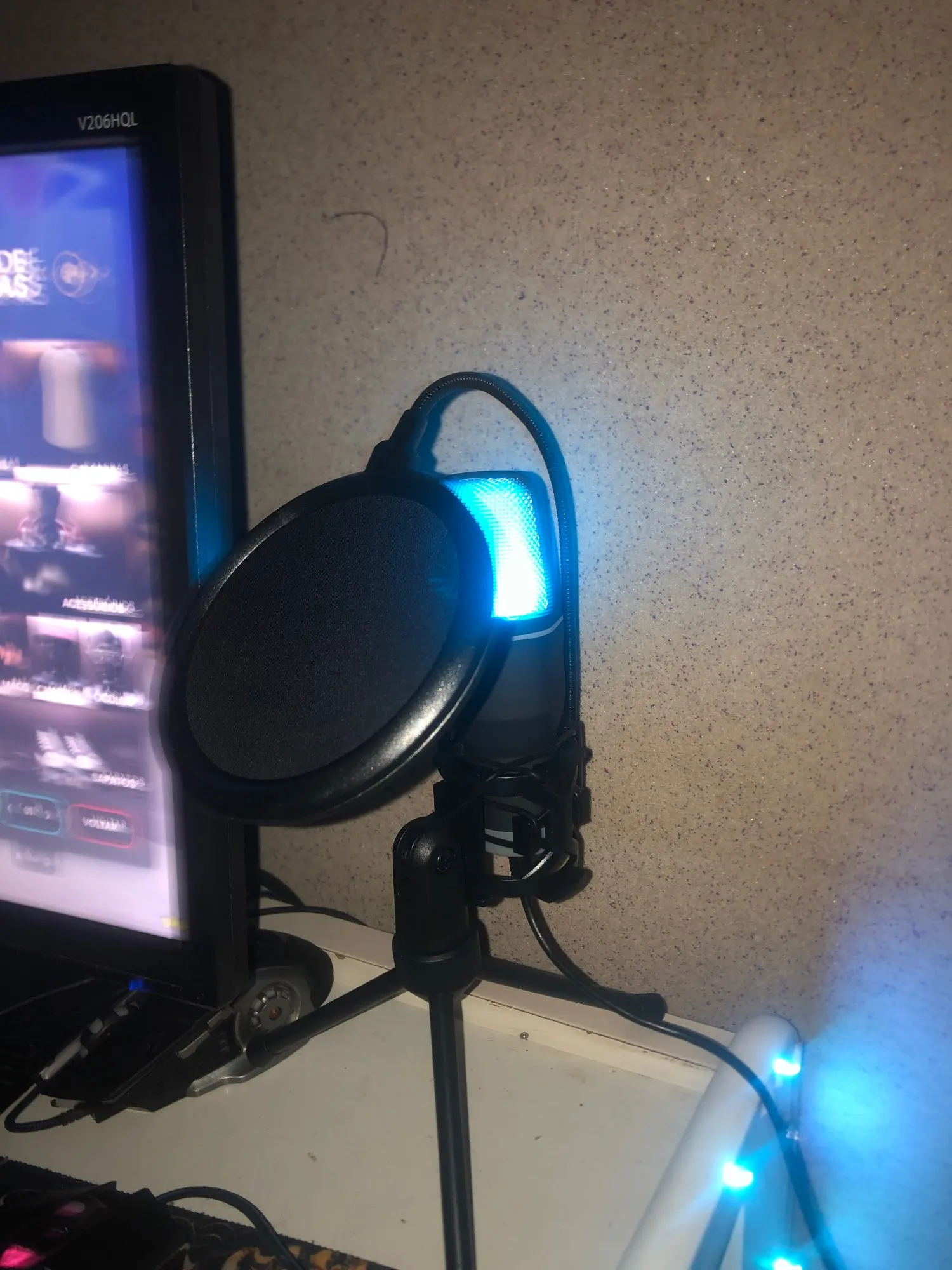 USB Microphone RGB Microfone Condensador noise reduction Wire photo review