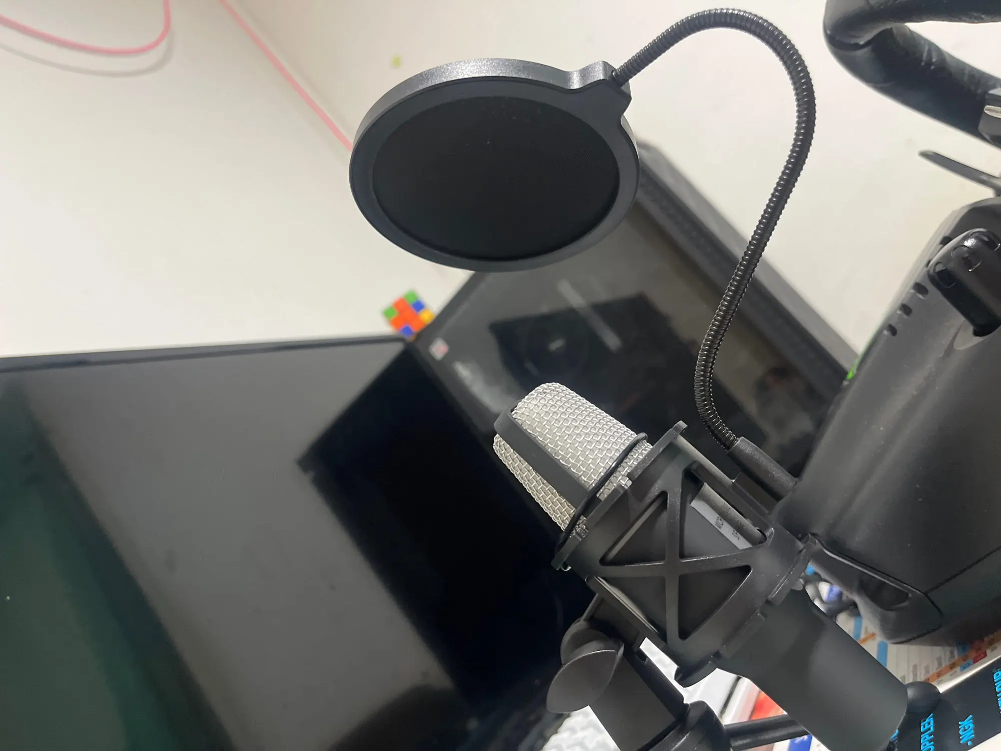 USB Microphone RGB Microfone Condensador Wire Gaming Mic photo review