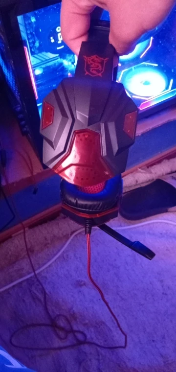 Wired Gaming Headsets Over-ear Headphones with Mic Stereo photo review