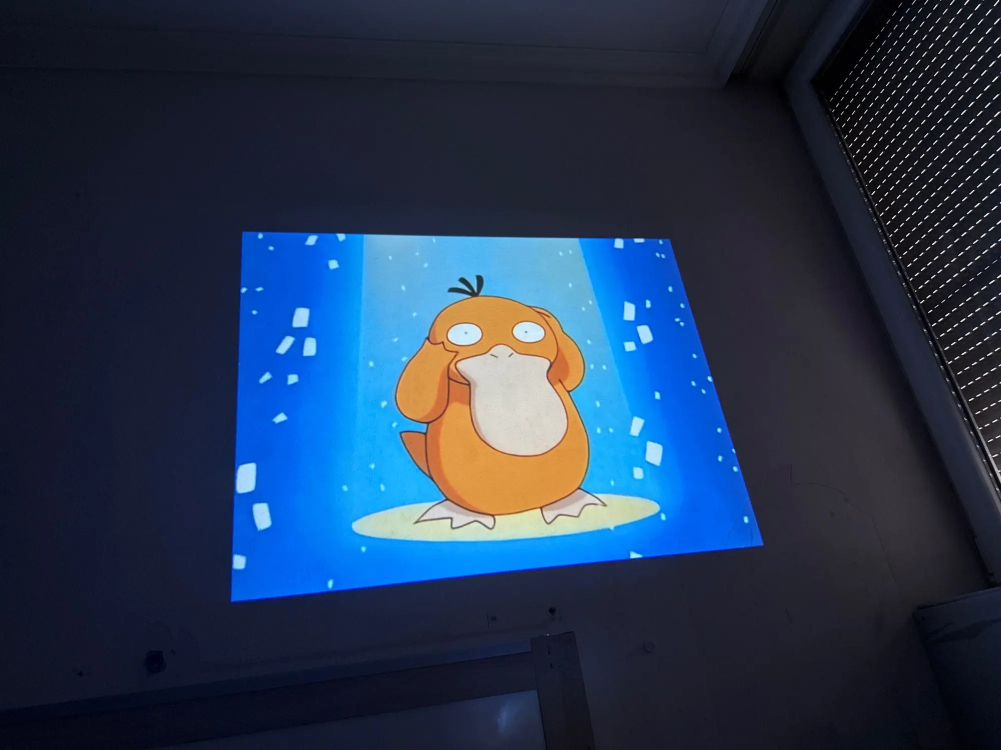 P30 Smart Mini Projector Android 11 WiFi6 Support photo review