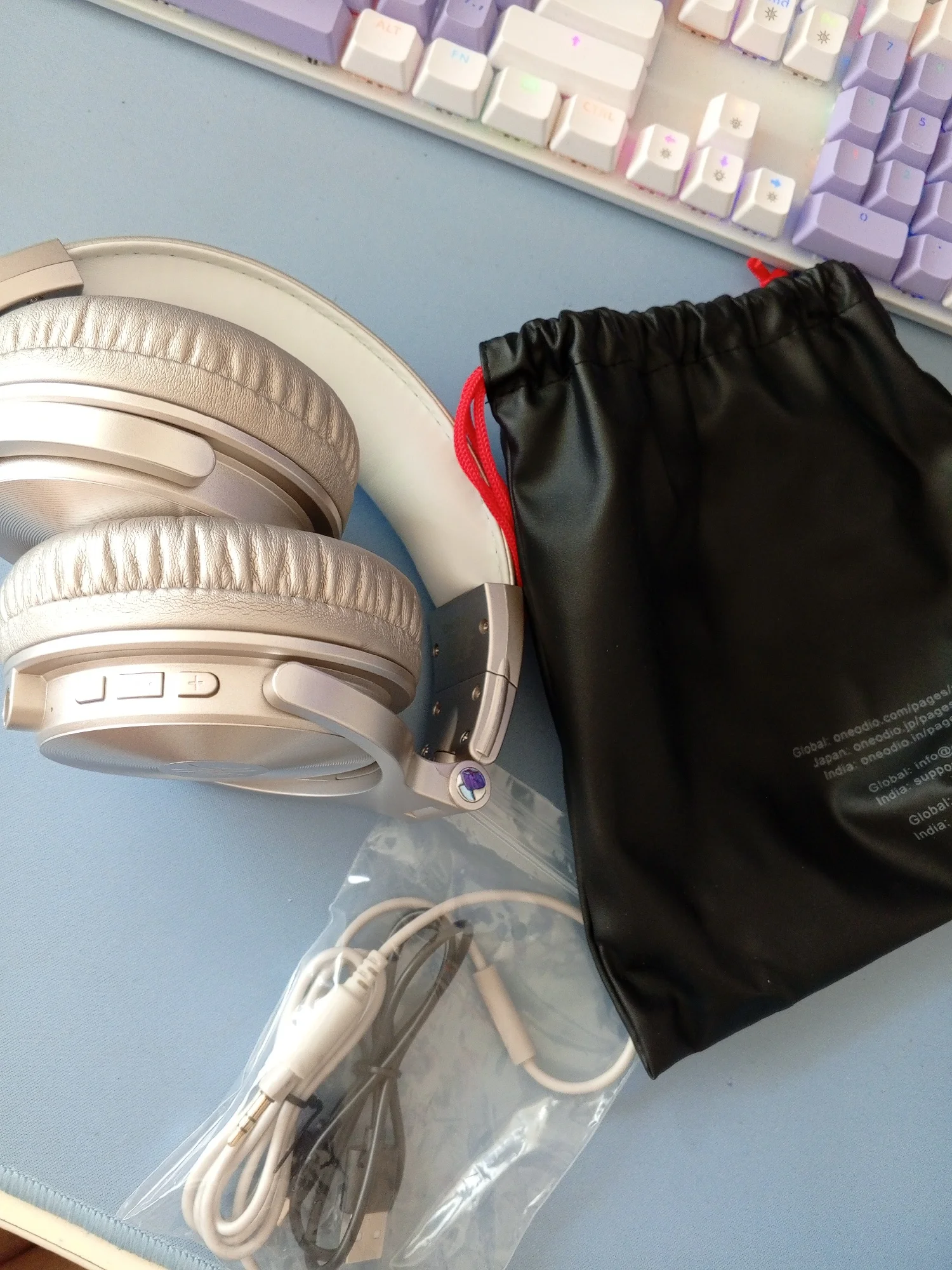 Oneodio Pro-C Bluetooth Wireless Headphones With Mic 110Hr photo review