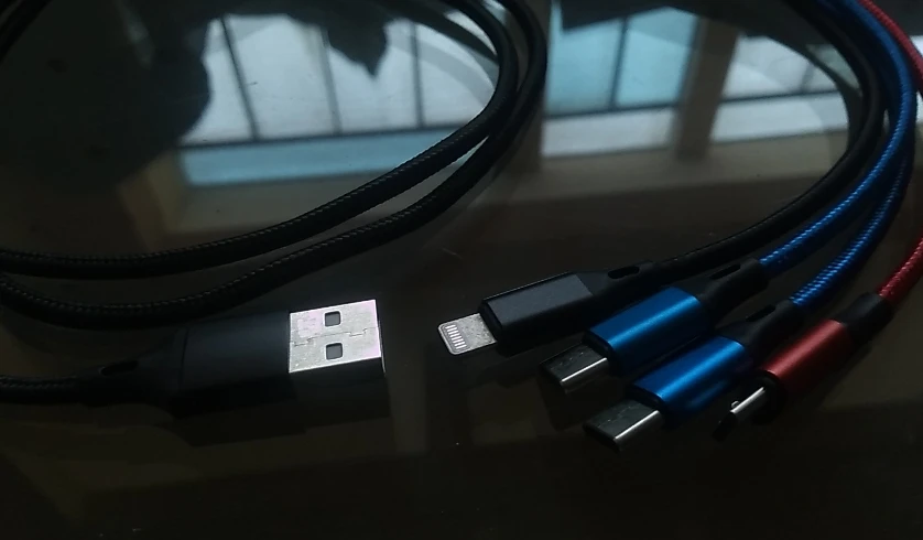 4 in 1 Multi Charger Cable For iPhone photo review