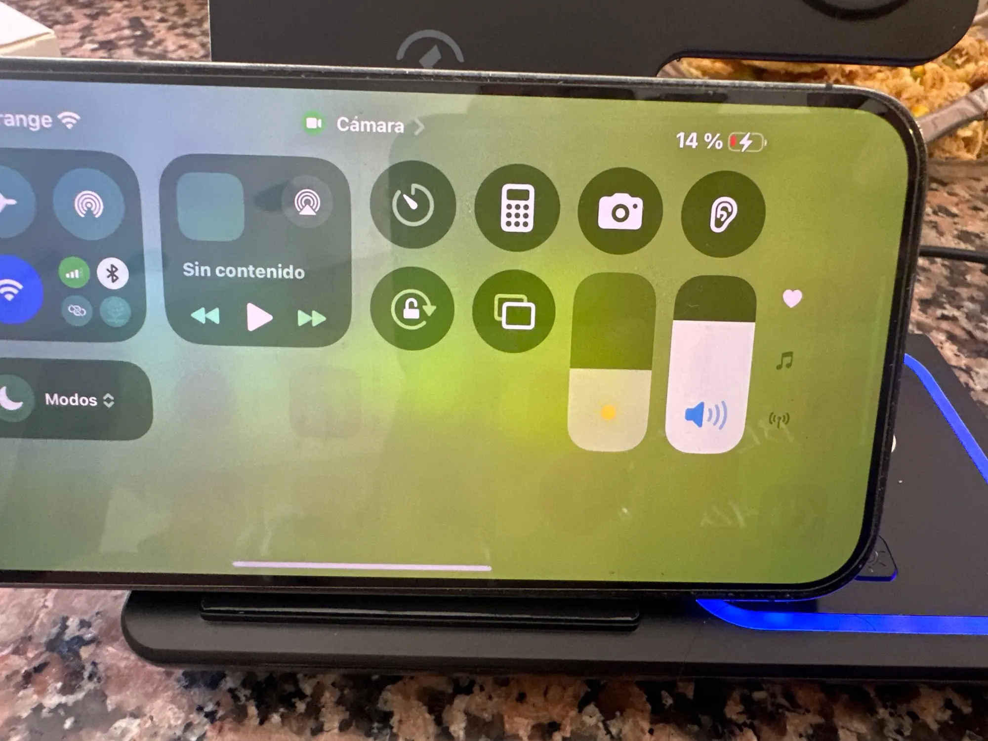 3 in 1 30W Foldable Wireless Charging Station photo review