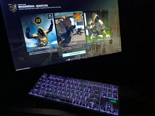 Raven68 Hot Swappable Wired Magnetic Axis Mechanical Keyboard photo review