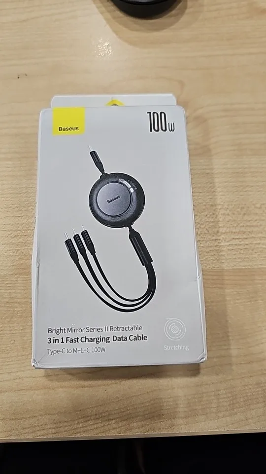 Baseus Retractable 100W 3 in 1 Fast USB photo review