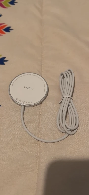 VIKEFON 30W Magnetic Wireless Charger PD Type C photo review