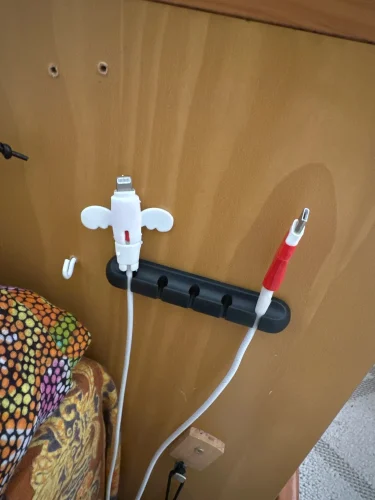 Silicone USB Cable Organizer USB Charging Cable Winder photo review