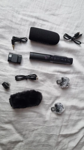 BOYA BOYA Magic Wireless Lavalier Microphone 4 Forms photo review