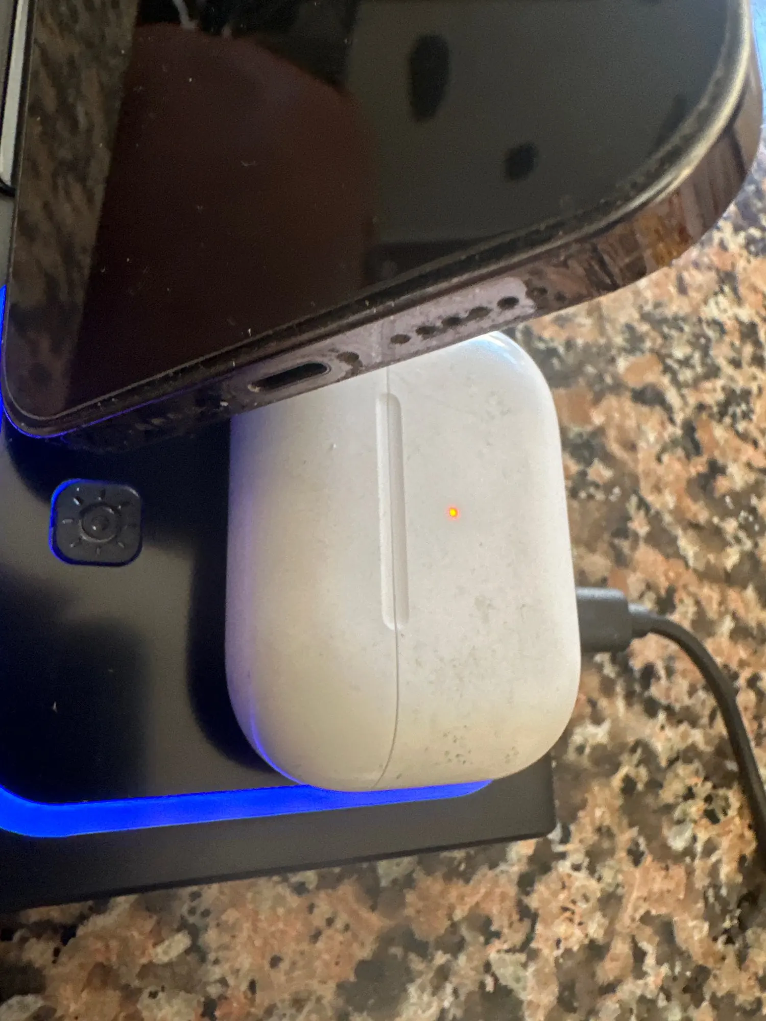 3 in 1 30W Foldable Wireless Charging Station photo review