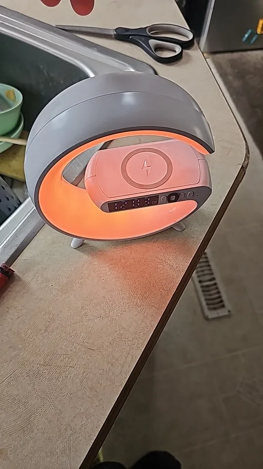 Wireless Charger Pad Stand Speaker TF Card RGB photo review