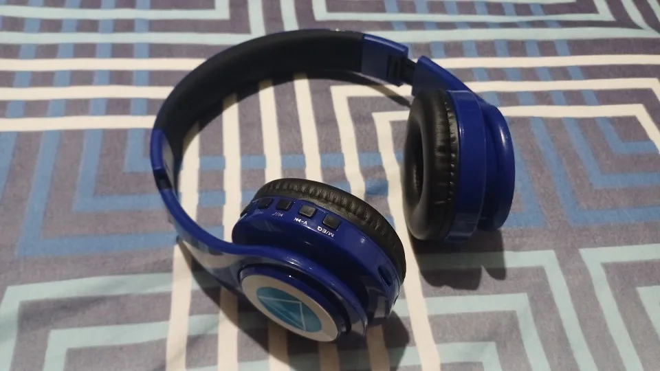 Miku Nakano Sanjiu Cosplay Bluetooth Headset 5.0 Over-ear photo review